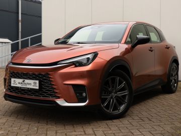Lexus LBX